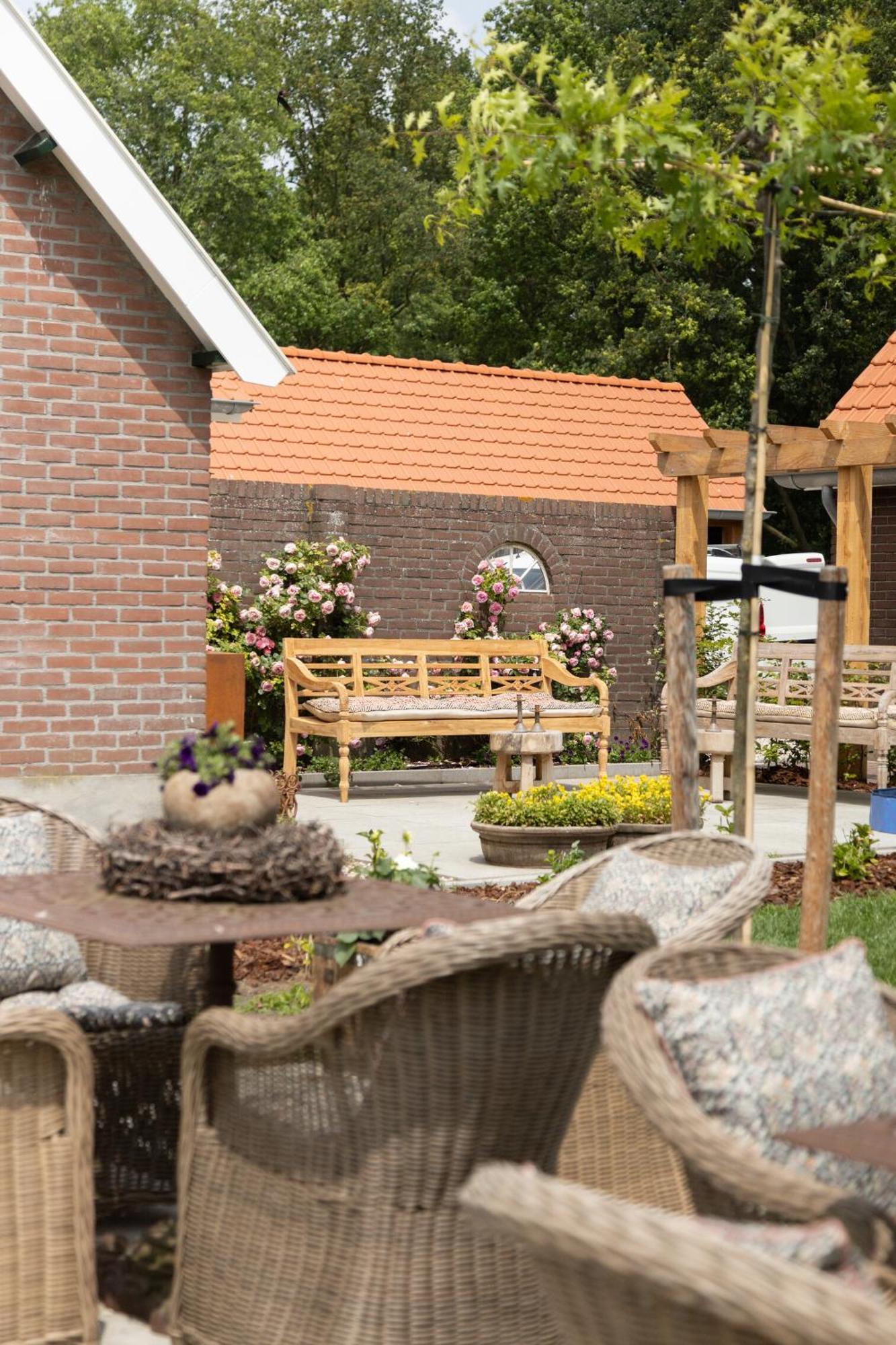 Bed & Breakfast Hoeve Happiness - Ontbijt Inbegrepen - Wellness Aanwezig Вортуізен Екстер'єр фото
