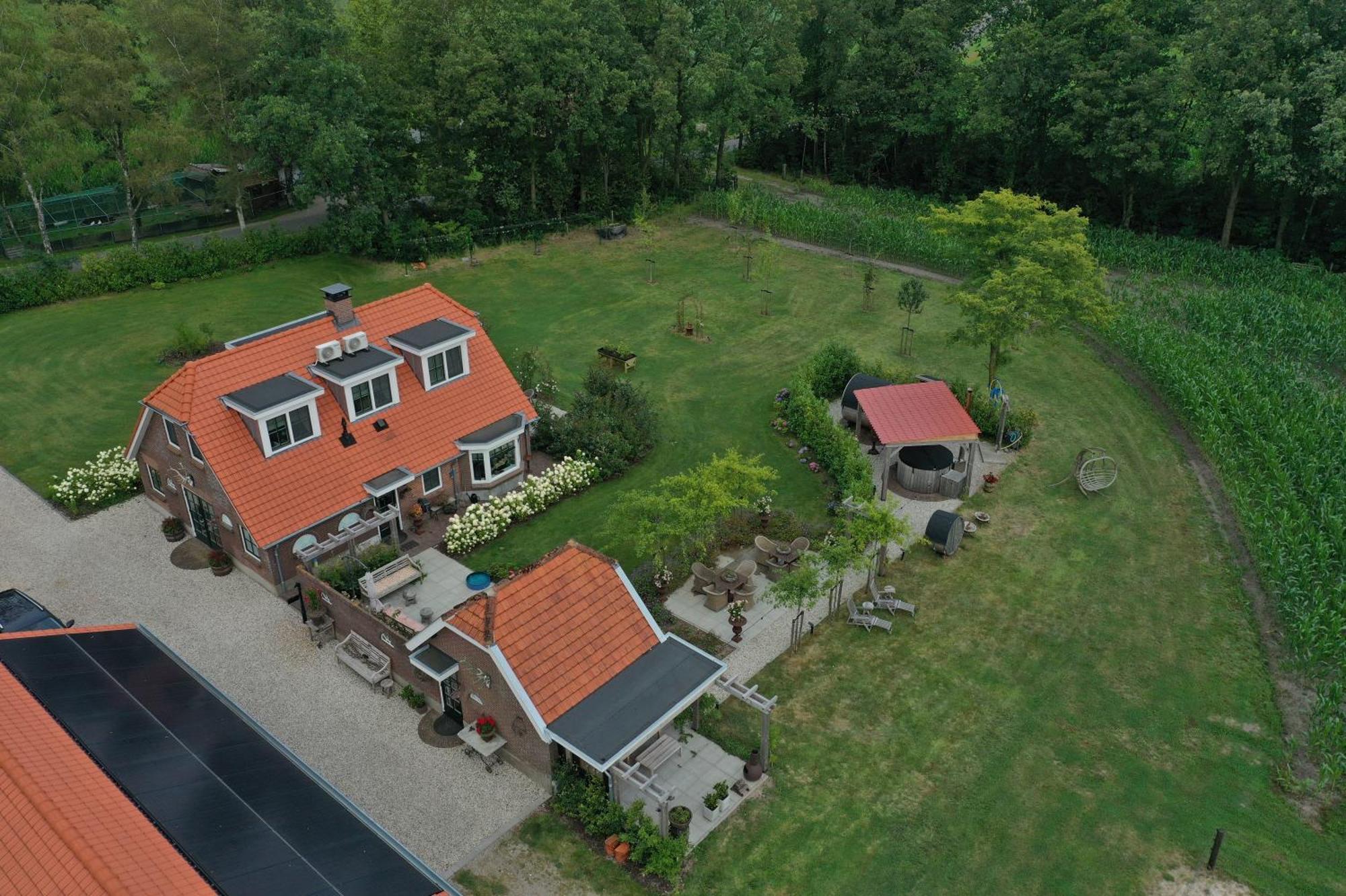 Bed & Breakfast Hoeve Happiness - Ontbijt Inbegrepen - Wellness Aanwezig Вортуізен Екстер'єр фото