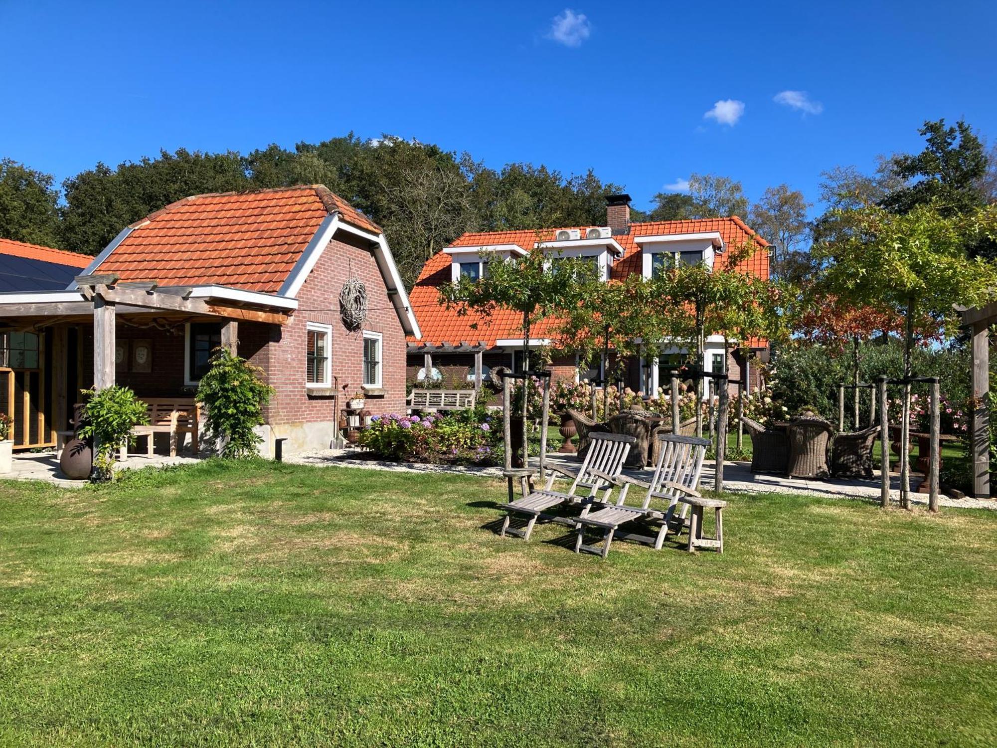 Bed & Breakfast Hoeve Happiness - Ontbijt Inbegrepen - Wellness Aanwezig Вортуізен Екстер'єр фото
